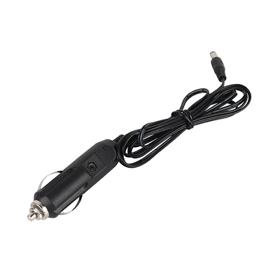 12V ポータブルジャンプスターター LED懐中電灯とタイヤ空気圧モニター付き